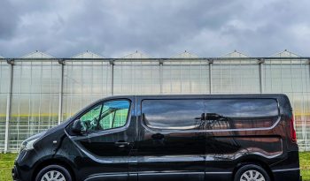 RENAULT TRAFIC 1.6 CDI 120 PK * 3 ZITPLAATSEN * ZWART * INRUIL * TREKHAAK 2.000 KG * KLAPDEUREN * AIRCO * CRUISE CONTROLE * ARMLIGGER * CENTRALE DEURVERGRENDELING * RADIO / CD * vol