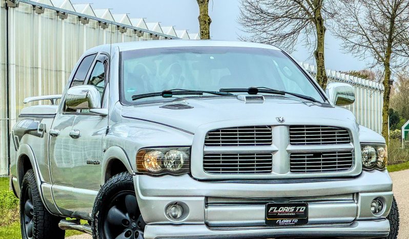 DODGE RAM 1500 4.7L V8 * SRT – 10 PAKKET * MARGE * YOUNGTIMER * INRUIL AANBIEDING * 6 ZITPLAATSEN * 20 INCH SPORTVELGEN * PERFORMANCE HOOD MOTORKAP * NIEUWE APK * NIEUWE BANDEN * MAGNAFLOW UITLAATSYSTEEM COMPLEET * PERFECT * vol
