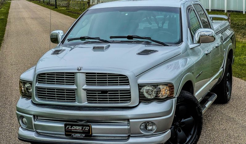 DODGE RAM 1500 4.7L V8 * SRT – 10 PAKKET * MARGE * YOUNGTIMER * INRUIL AANBIEDING * 6 ZITPLAATSEN * 20 INCH SPORTVELGEN * PERFORMANCE HOOD MOTORKAP * NIEUWE APK * NIEUWE BANDEN * MAGNAFLOW UITLAATSYSTEEM COMPLEET * PERFECT * vol