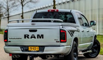 DODGE RAM 1500 4.7L V8 * SRT – 10 PAKKET * MARGE * YOUNGTIMER * INRUIL AANBIEDING * 6 ZITPLAATSEN * 20 INCH SPORTVELGEN * PERFORMANCE HOOD MOTORKAP * NIEUWE APK * NIEUWE BANDEN * MAGNAFLOW UITLAATSYSTEEM COMPLEET * PERFECT * vol