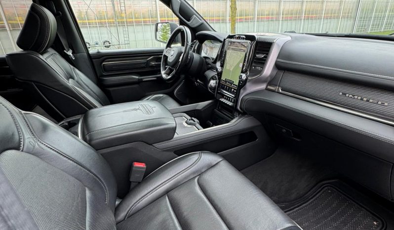 DODGE RAM 1500 5.7L HEMI 4X4 401PK V8 * LIMITED EDITION * BLACK-OPPS * FULL OPTION * DEELBARE ACHTERKLEP * 2021 * AFSTAND START * 22 INCH FUEL SPORTVELGEN * PRINS 200 LITER LPG * PERFORMANCE UITLAATSYSTEEM * 3500 KG TREKGEWICHT TREKHAAK * vol