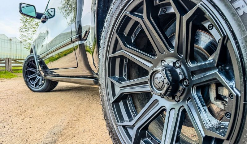 DODGE RAM 1500 5.7L HEMI 4X4 401PK V8 * LIMITED EDITION * BLACK-OPPS * FULL OPTION * DEELBARE ACHTERKLEP * 2021 * AFSTAND START * 22 INCH FUEL SPORTVELGEN * PRINS 200 LITER LPG * PERFORMANCE UITLAATSYSTEEM * 3500 KG TREKGEWICHT TREKHAAK * vol