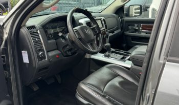 DODGE RAM 1500 5.7L HEMI 4X4 400PK LARAMIE * FULL OPTION * 20 INCH LICHTMETALEN SPORTVELGEN * 2013 * INRUIL AANBIEDING * LPG PRINS * SCHUIFKANTELDAK * vol