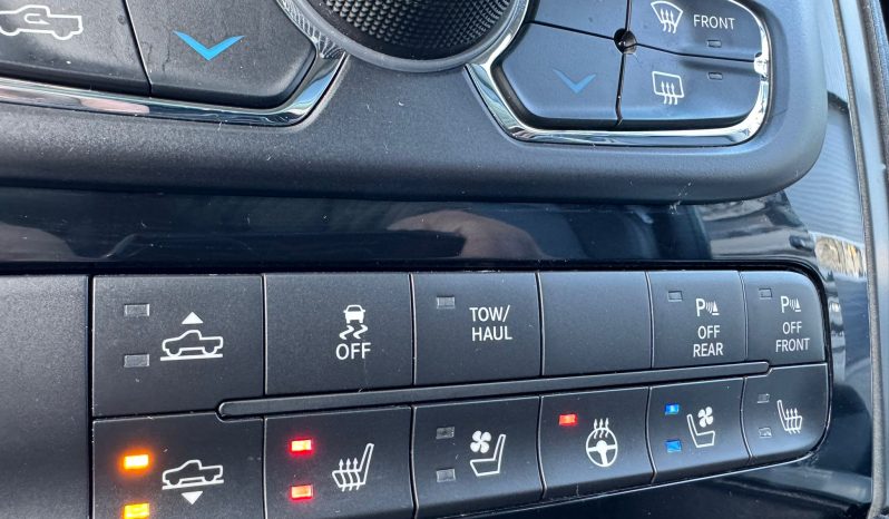 DODGE RAM 1500 5.7L HEMI 4X4 401PK V8 SPORT * FULL OPTION * LAGE BIJTELLING * 22 INCH 4 – PLAY LICHTMETALEN SPORTVELGEN * BLACK-OPPS * LUCHTVERING * MAGNAFLOW UITLAATSYSTEEM * AFSTAND START * SCHUIFKANTELDAK * R/T GRILL * TREKHAAK 3500 KG * 200 LITER PRINS LPG – G3 * vol