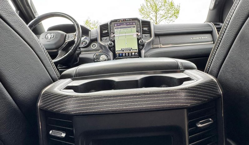 DODGE RAM 1500 5.7L HEMI 4X4 401PK V8 * LIMITED EDITION * BLACK-OPPS * FULL OPTION * DEELBARE ACHTERKLEP * 2021 * AFSTAND START * 22 INCH FUEL SPORTVELGEN * PRINS 200 LITER LPG * PERFORMANCE UITLAATSYSTEEM * 3500 KG TREKGEWICHT TREKHAAK * vol