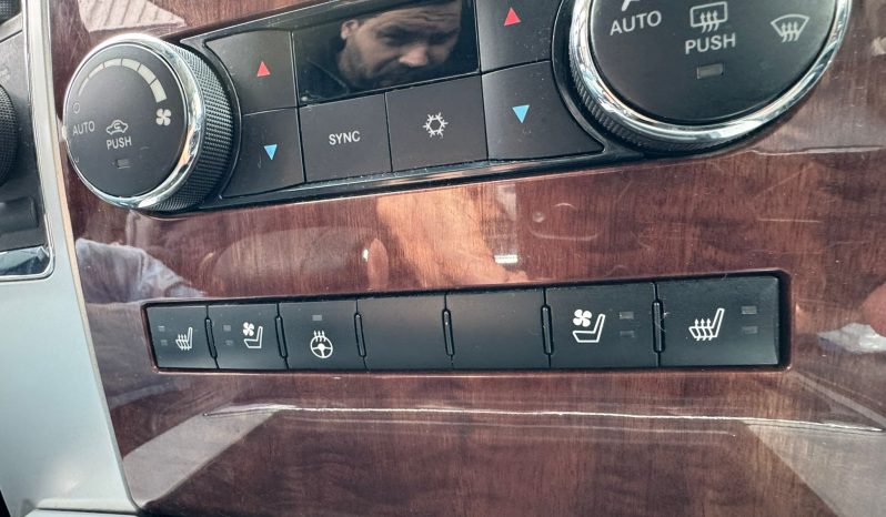 DODGE RAM 1500 5.7L HEMI 4X4 400PK LARAMIE * FULL OPTION * 20 INCH LICHTMETALEN SPORTVELGEN * 2013 * INRUIL AANBIEDING * LPG PRINS * SCHUIFKANTELDAK * vol