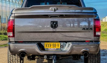 DODGE RAM 1500 5.7L HEMI 4X4 401PK V8 SPORT * FULL OPTION * LAGE BIJTELLING * 22 INCH 4 – PLAY LICHTMETALEN SPORTVELGEN * BLACK-OPPS * LUCHTVERING * MAGNAFLOW UITLAATSYSTEEM * AFSTAND START * SCHUIFKANTELDAK * R/T GRILL * TREKHAAK 3500 KG * 200 LITER PRINS LPG – G3 * vol