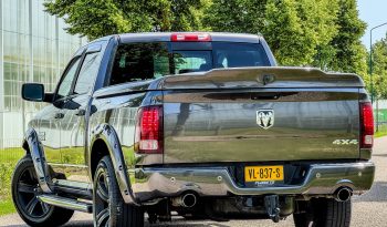 DODGE RAM 1500 5.7L V8 HEMI 4X4 401PK * SPORT * WIDE BODY * FULL OPTION * LAGE BIJTELLING * MARGE * SCHUIFKANTELDAK * STOELVERKOELING * STOELVERWARMING * STUURVERWARMING * LPG PRINS 122 LITER ONDERBOUW * 20 INCH LICHTMETALEN SPORTVELGEN * INRUIL AANBIEDING * vol