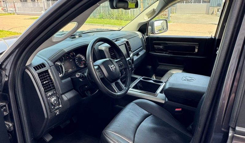 DODGE RAM 1500 5.7L V8 HEMI 4X4 401PK * SPORT * WIDE BODY * FULL OPTION * LAGE BIJTELLING * MARGE * SCHUIFKANTELDAK * STOELVERKOELING * STOELVERWARMING * STUURVERWARMING * LPG PRINS 122 LITER ONDERBOUW * 20 INCH LICHTMETALEN SPORTVELGEN * INRUIL AANBIEDING * vol