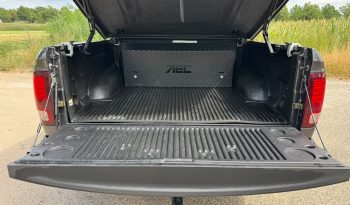 DODGE RAM 1500 5.7L HEMI V8 4X4 * SPORT * WIDE BODY * BLACK-OPPS * FULL OPTION * LIEFHEBBER * LUCHTVERING * AFSTAND START * 20 INCH LICHTMETALEN SPORTVELGEN * CUSTOM OPEN UITLAATSYSTEEM MET AFSTANDSBEDIENING * vol