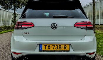 VOLKSWAGEN GOLF GTI 2.0L PERFORMANCE 350 PK * DSG * FULL OPTION * 20 INCH LICHTMETALEN SPORTVELGEN * LIEFHEBBER * ONDERHOUDSHISTORIE * ZWARTE HEMEL * SCHUIFKANTELDAK * SPECIAAL UITLAATSYSTEEM * PPF SMOKE VERLICHTING * vol