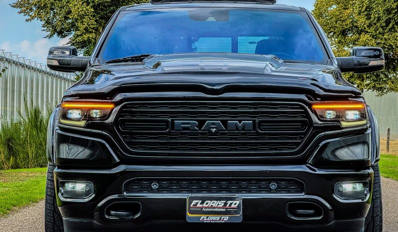 DODGE RAM 1500 5.7L HEMI V8 4X4 401PK * LIMITED EDITION * FULL OPTION * BLACK-OPPS * WIDE BODY * 24 INCH DUB LICHTMETALEN SPORTVELGEN * ( MOGELIJKHEID TOT BIJTELLINGVRIJ RIJDEN ) * NIEUWSTAAT * PERFORMANCE OPEN UITLAATSYSTEEM * vol