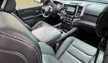 DODGE RAM 1500 5.7L HEMI V8 4X4 401PK * SPORT * BLACK-OPPS * WIDE BODY * SUPER DIKKE PICK-UP * 440 PK * MDS DELETE * CUSTOM OPEN UITLAATSYSTEEM * 200 LITER LPG * AFSTAND START * ALLE OPTIES * STOELVERKOELING * SPECIALE PERFORMANCE REMMEN * vol