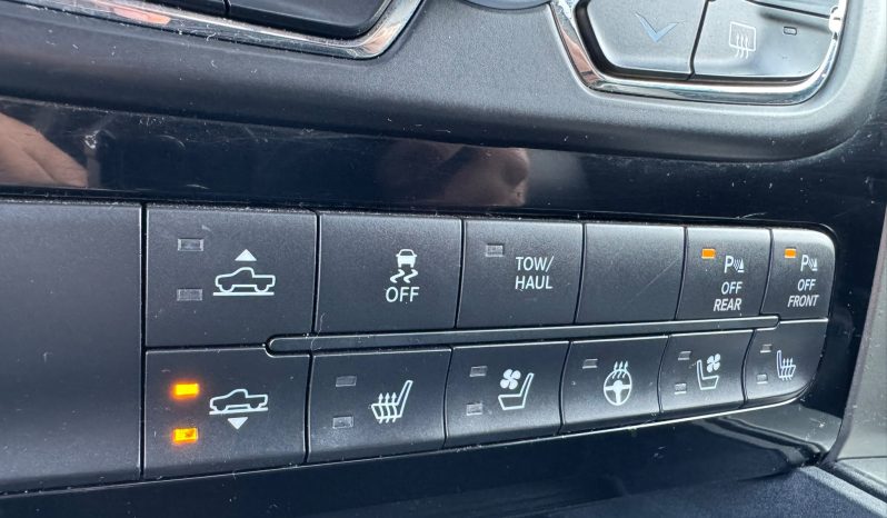 DODGE RAM 1500 5.7L HEMI 4X4 401PK * SPORT * WIDE BODY * UNIEKE KLEUR * LAGE BIJTELLING * LUCHTVERING * AFSTAND START * 20 INCH OFF-ROAD BREEDSET * STOELVERKOELING * STOELVERWARMING * STUURVERWARMING * PERFORMANCE HOOD * LPG 322 LITER PRINS * vol