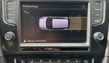 VOLKSWAGEN GOLF GTI 2.0L PERFORMANCE 350 PK * DSG * FULL OPTION * 20 INCH LICHTMETALEN SPORTVELGEN * LIEFHEBBER * ONDERHOUDSHISTORIE * ZWARTE HEMEL * SCHUIFKANTELDAK * SPECIAAL UITLAATSYSTEEM * PPF SMOKE VERLICHTING * vol