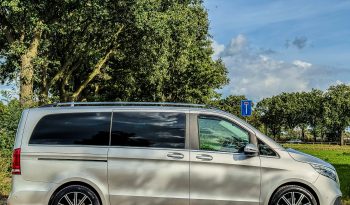 MERCEDES – BENZ V-KLASSE V250 D * EXCLUSIEVE UITVOERING * BOM VOL * DUBBELE ELEKTRISCHE SCHUIFDEUREN * 360 CAMERA * LANE ASSIST * ADAPTIEVE CRUISE CONTROLE * AFNEEMBARE TREKHAAK * LUXE COMFORT STOELEN * LED KOPLAMPEN * ZEER LAGE FISCALE WAARDE – LAGE BIJTELLING ( UNIEK ) * vol