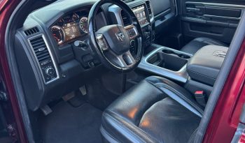 DODGE RAM 1500 5.7L HEMI V8 4X4 401PK * WARLOCK * REBEL * MORIMOTO KOPLAMPEN * GUNSTIGE CATALOGUS WAARDE * PRACHTIGE KLEUR * UNIEK * ZWARTE HEMEL * SCHUIFKANTELDAK * 22 INCH SPORTVELGEN * SUPER DIKKE PICK-UP * WEINIG KILOMETERS * 1E EIGENAAR * NIEUWSTAAT * vol